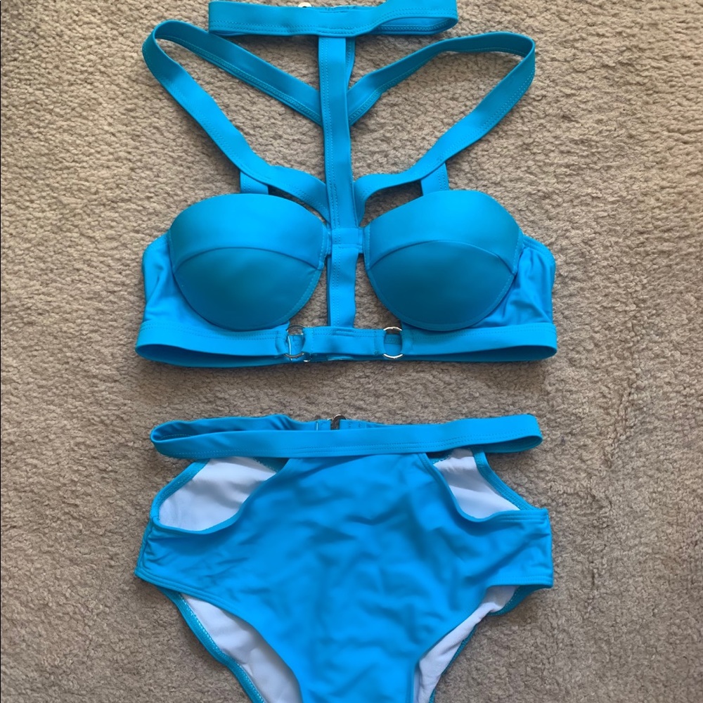 AMIClubwear Blue Swimsuit / Bikini Set
